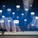 Czy&nbsp;można wypowiedzieć umowę o&nbsp;pracę przez&nbsp;e-mail? Przepisy i&nbsp;zasady